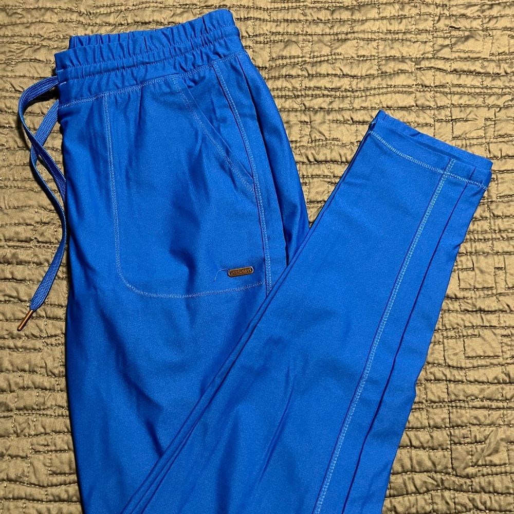 CHEROKEE FORM Tapered Leg Cargo Pants